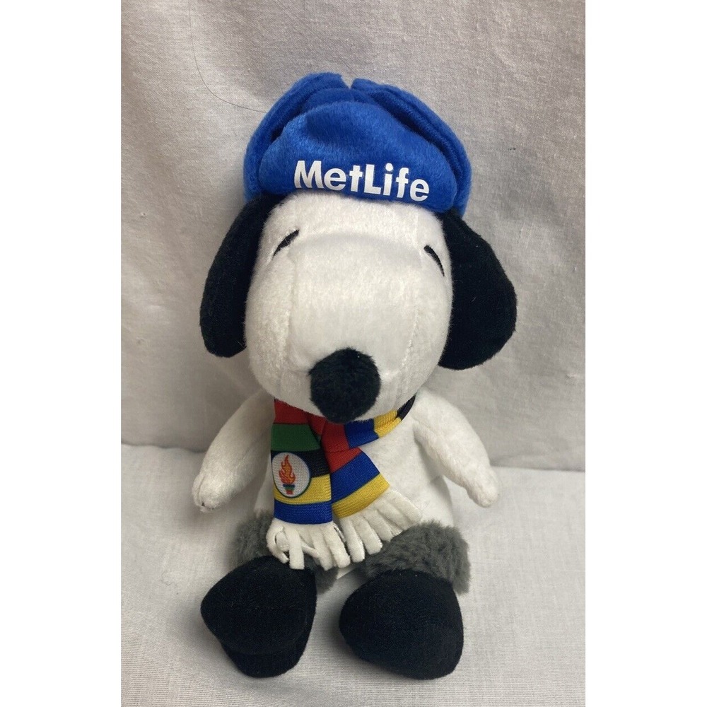 METLIFE SNOOPY Peanuts 6" Plush 2014 Winter Olympics w/ Scarf Hat Stuffed Animal